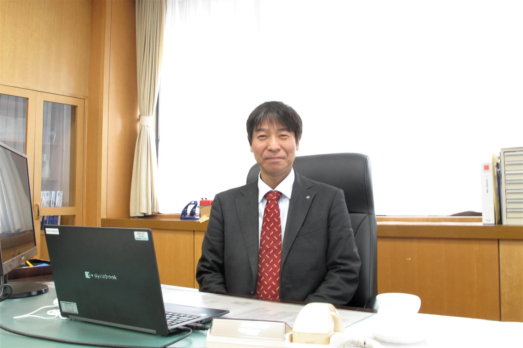 西岡局長 (JPG 326KB)