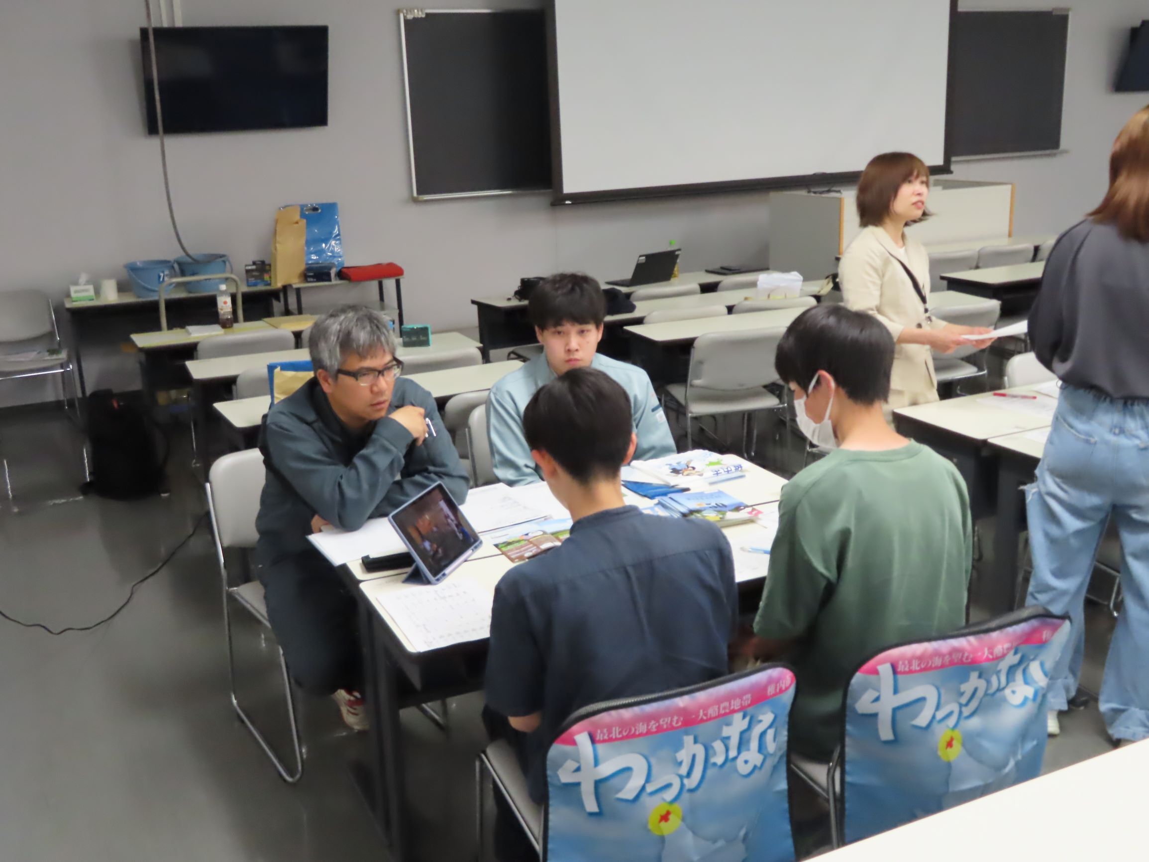 個別相談会の様子(1)