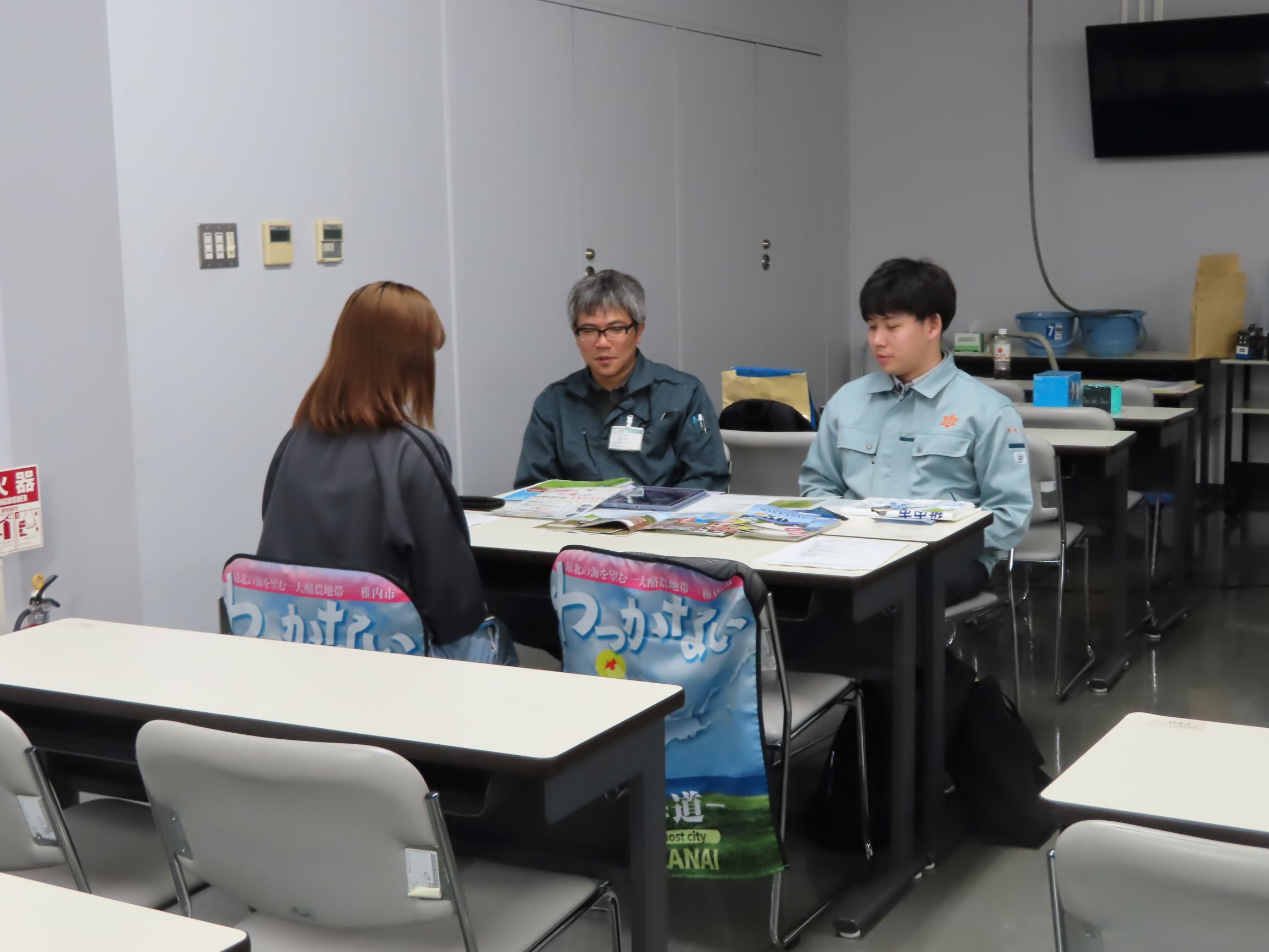 個別相談会の様子(2)